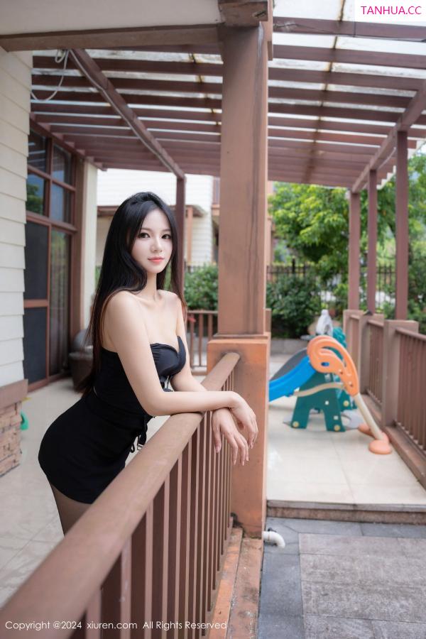   [XiuRen]高清写真图 2024.09.23 No.9191 奶茹 黑丝美腿第13张图片